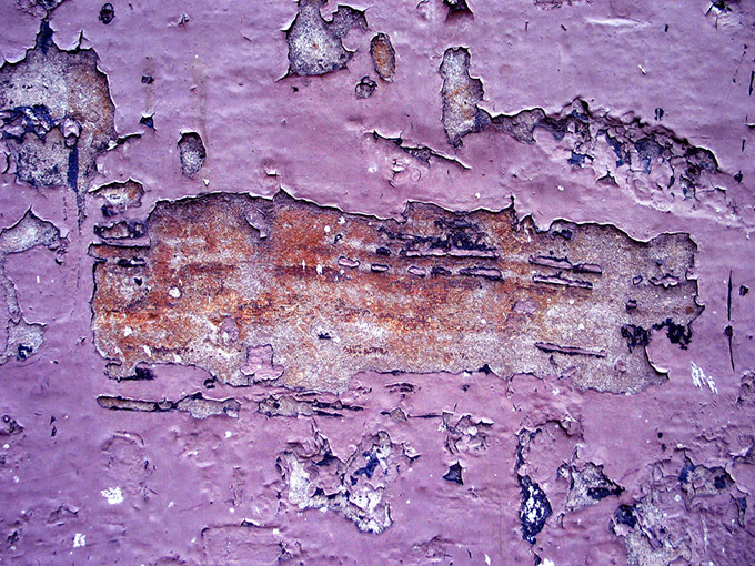 Purple flaking paint